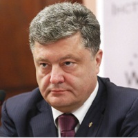 Порошенко схвалив уніфікацію видів документації із землеустрою Порошенко схвалив уніфікацію видів документації із землеустрою