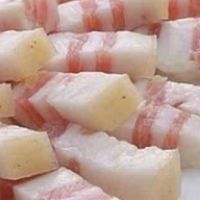 Импорт сала в Украину за год вырос на 60% Импорт сала в Украину за год вырос на 60%